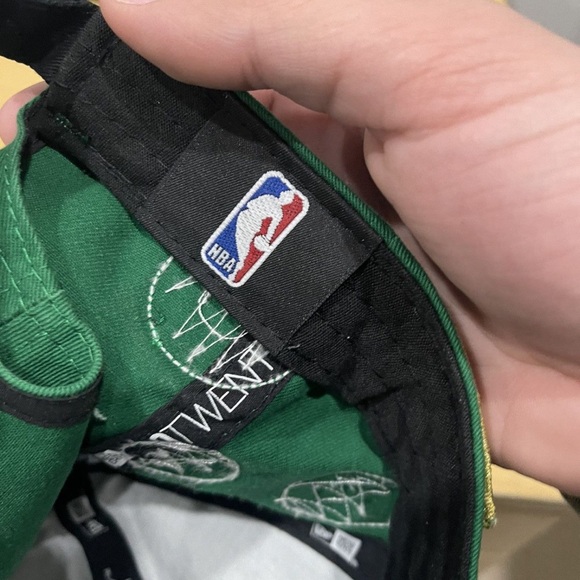 New Era Boston Celtics Hat - Picture 4 of 6